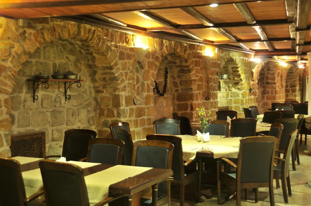 Artuklu Kervansaray Mardin Bagian luar foto